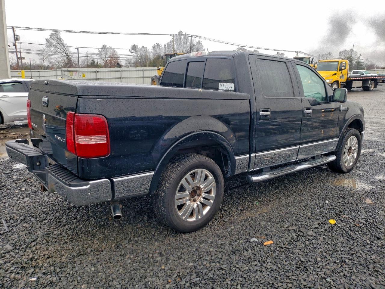 2006 LINCOLN MARK LT photo 3