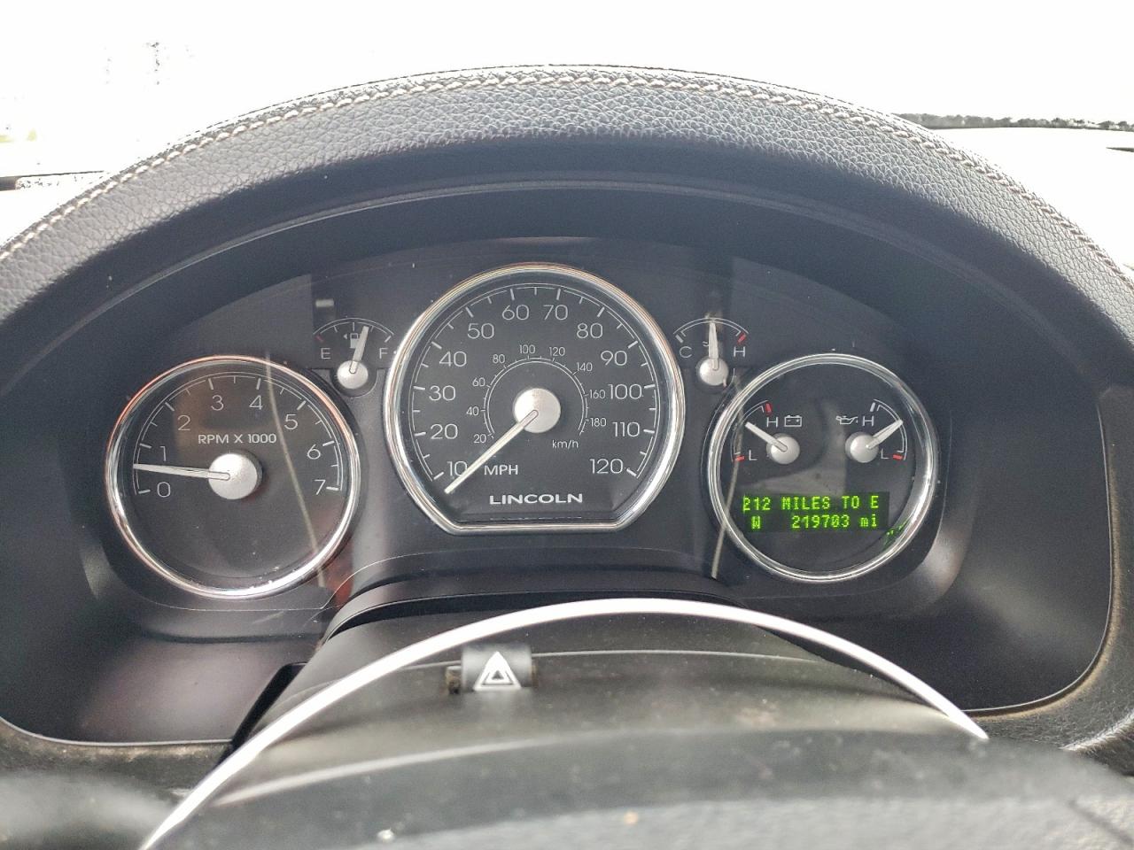 2006 LINCOLN MARK LT photo 9