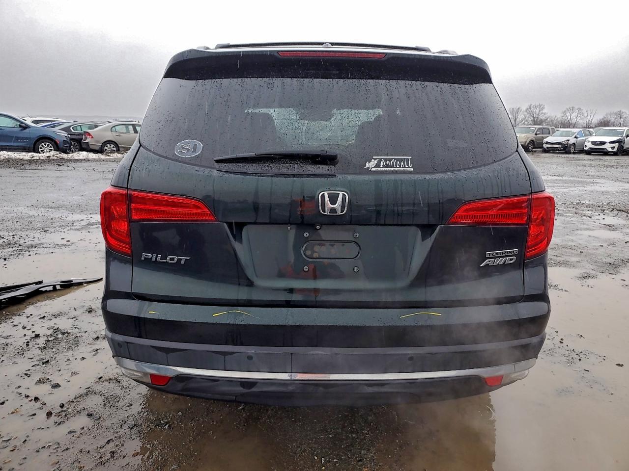 2016 HONDA PILOT TOURING photo 6