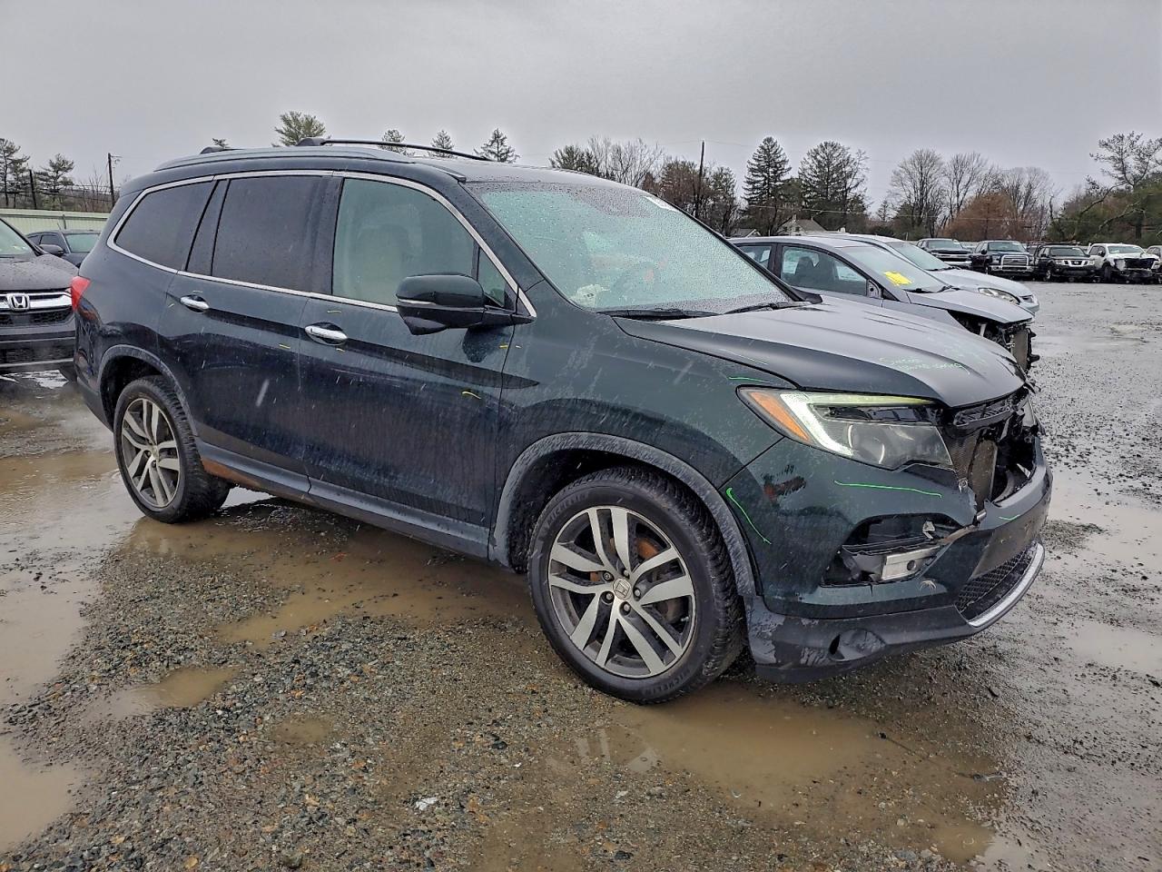 2016 HONDA PILOT TOURING photo 4