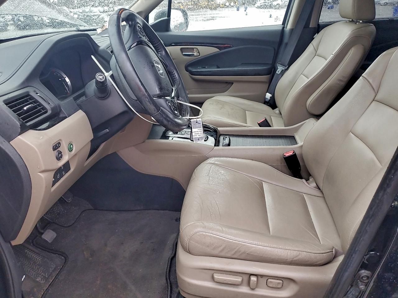 2016 HONDA PILOT TOURING photo 7