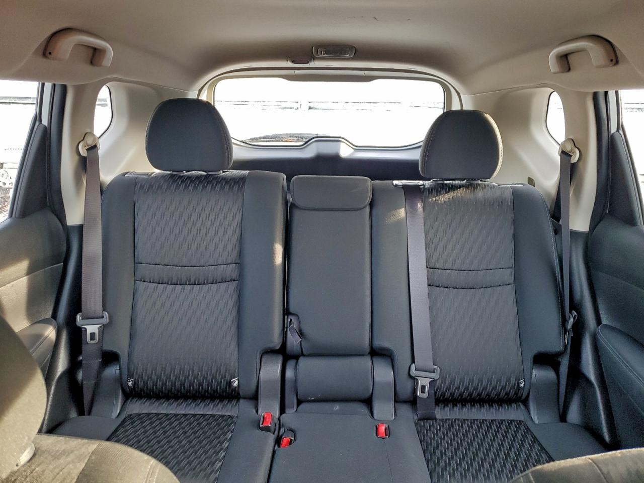 2018 NISSAN ROGUE S photo 10