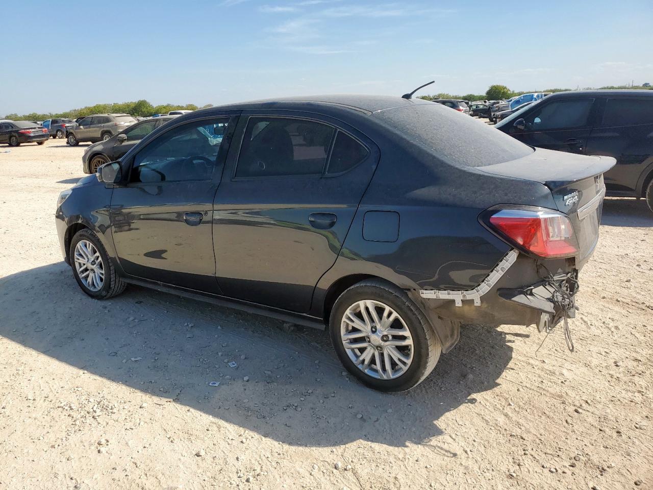 2024 MITSUBISHI MIRAGE photo 2