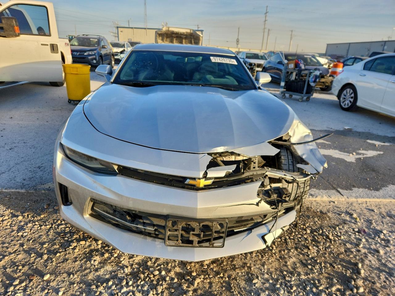 2017 CHEVROLET CAMARO LT photo 5