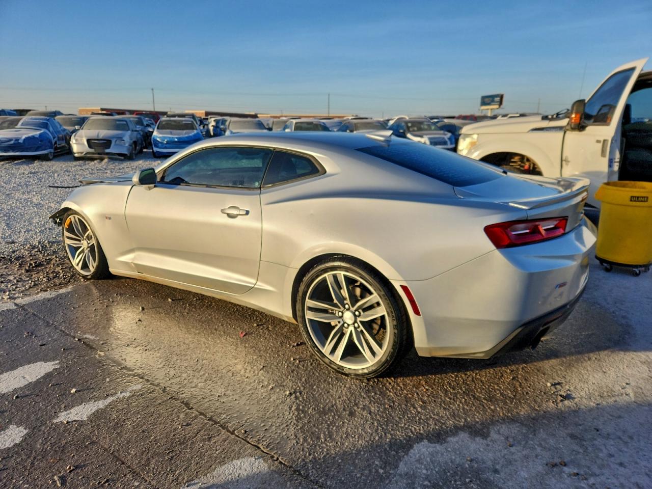 2017 CHEVROLET CAMARO LT photo 2