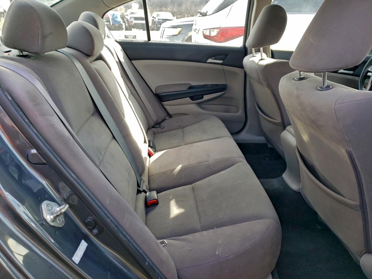 2011 HONDA ACCORD LXP photo 10