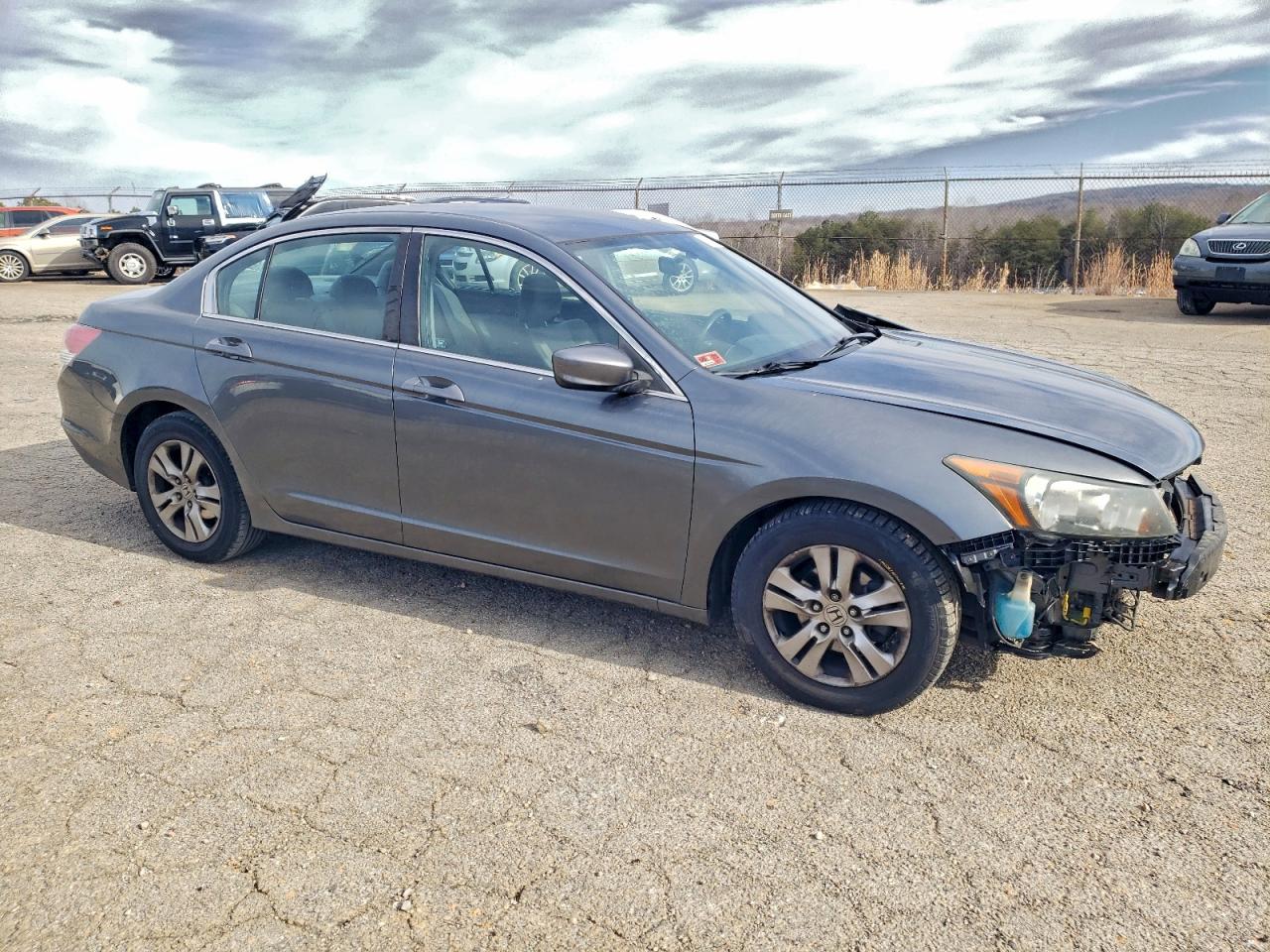 2011 HONDA ACCORD LXP photo 4