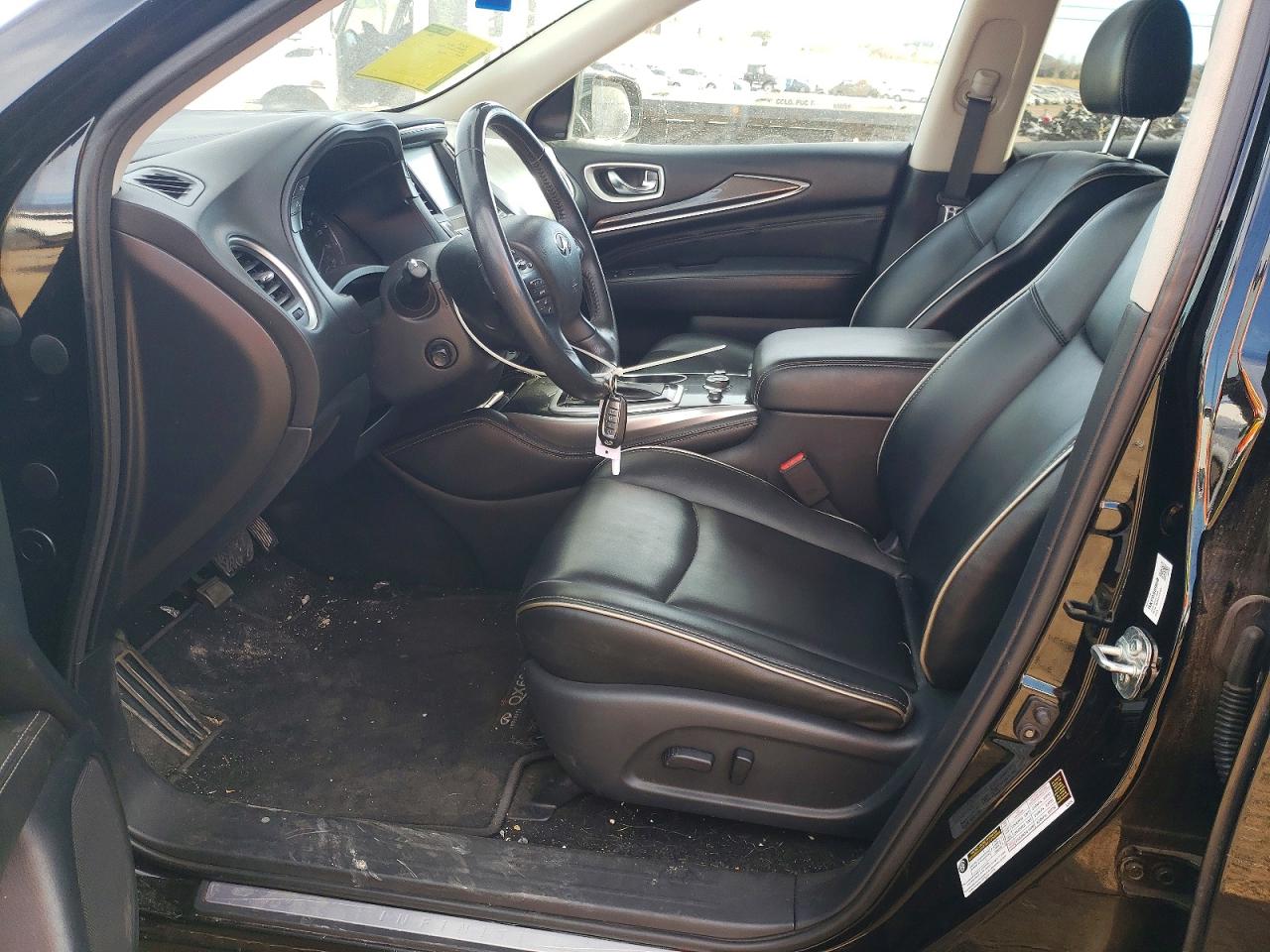 2020 INFINITI QX60 LUXE photo 7