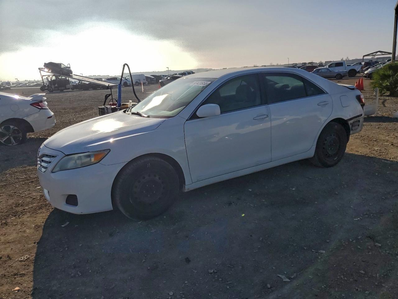2010 TOYOTA CAMRY