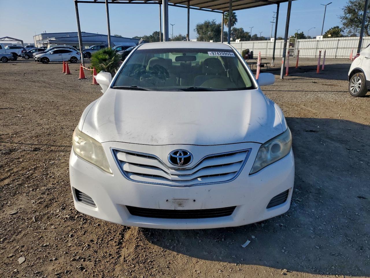 2010 TOYOTA CAMRY BASE photo 5