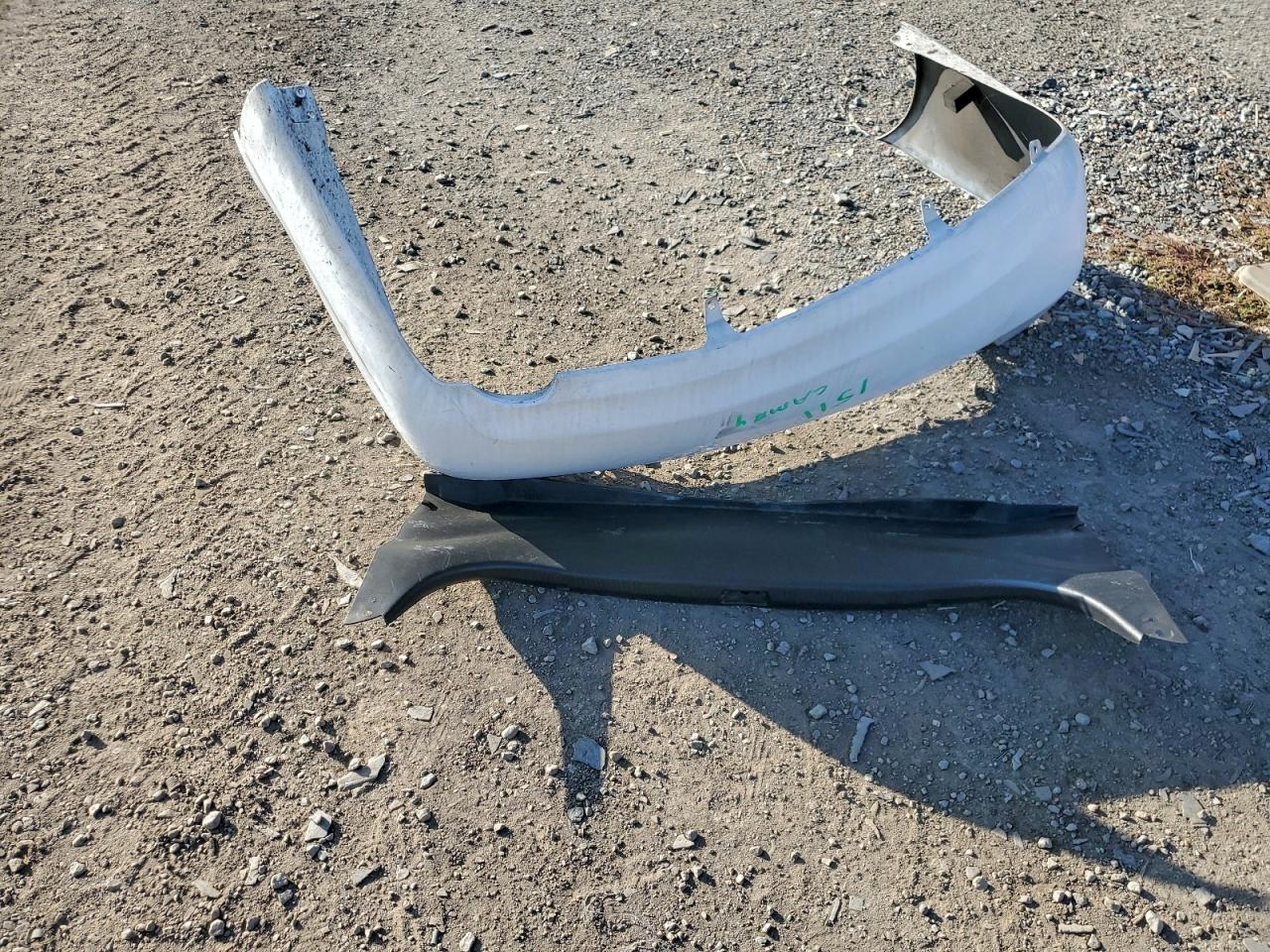 2010 TOYOTA CAMRY BASE photo 12