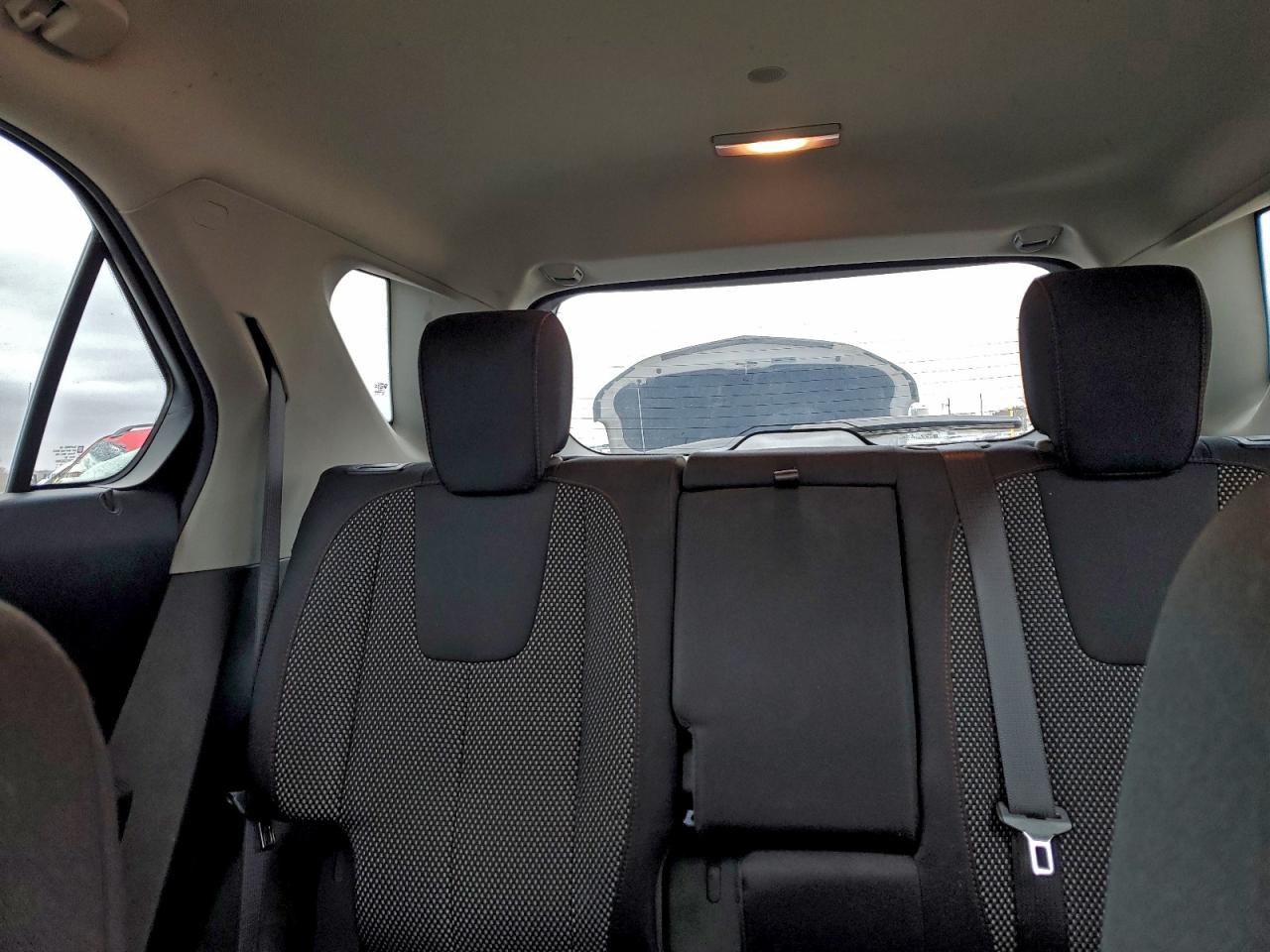 2015 CHEVROLET EQUINOX LT photo 10