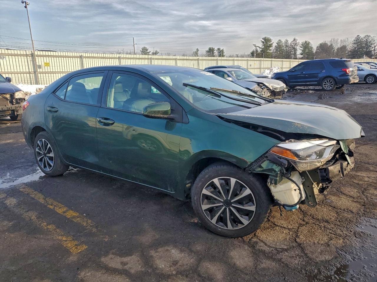 2016 TOYOTA COROLLA L photo 4