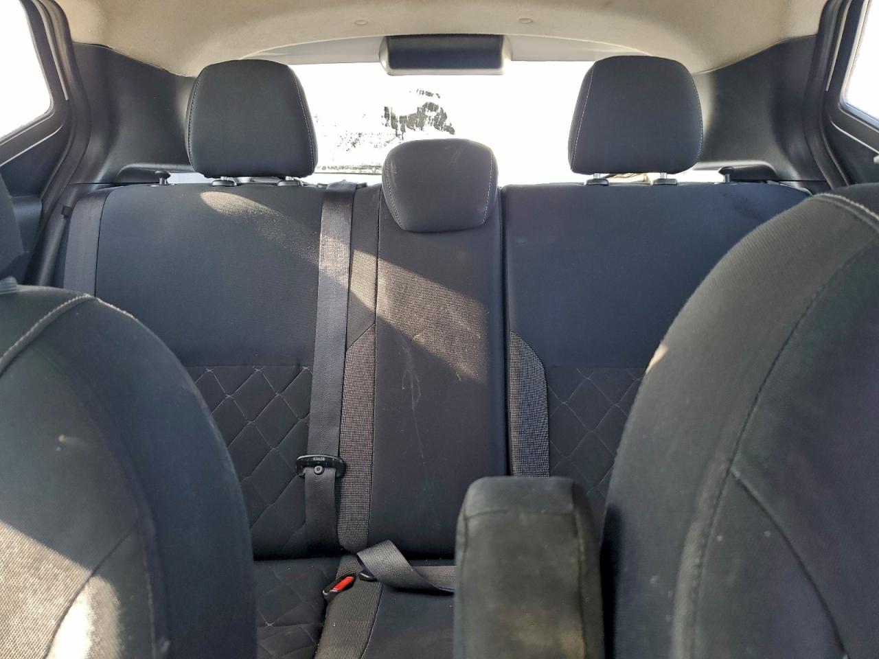 2018 NISSAN KICKS S photo 10