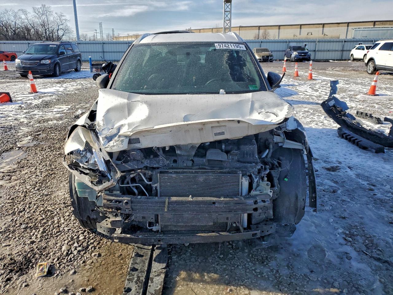 2018 NISSAN KICKS S photo 5
