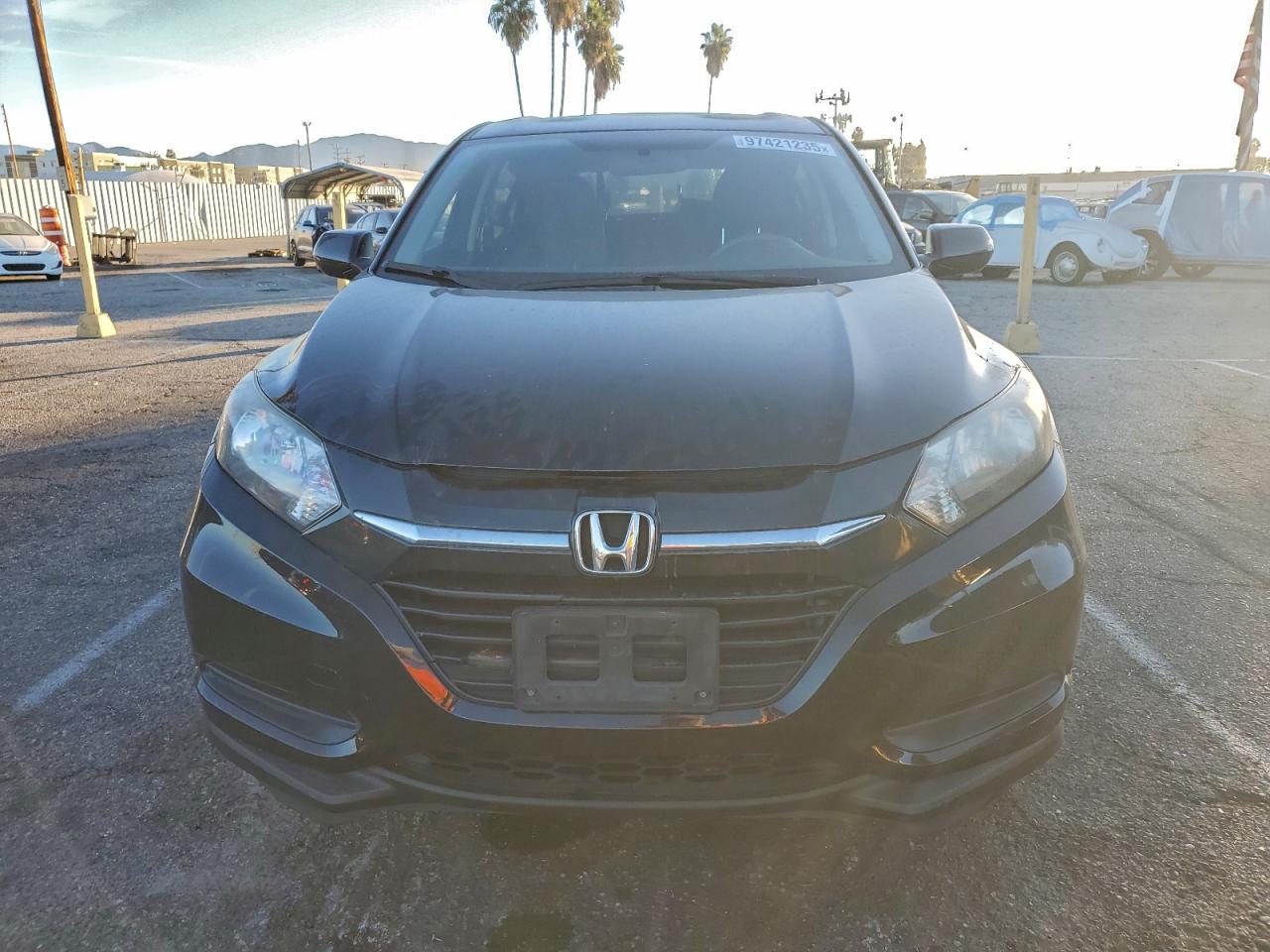 2016 HONDA HR-V LX photo 5