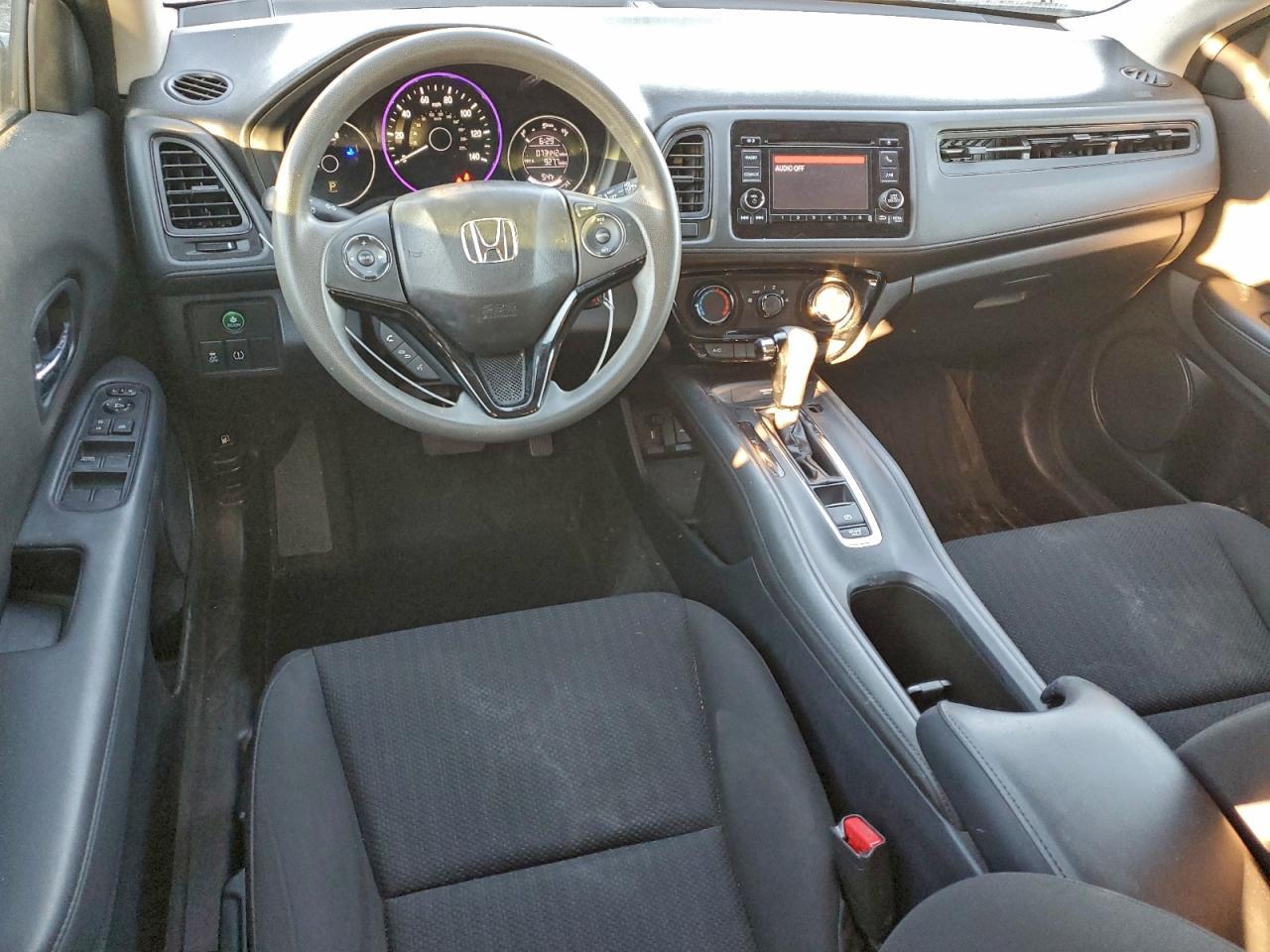 2016 HONDA HR-V LX photo 8