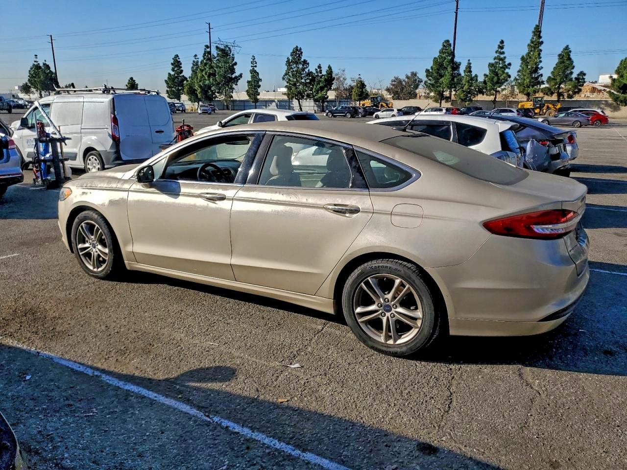 2017 FORD FUSION SE photo 2