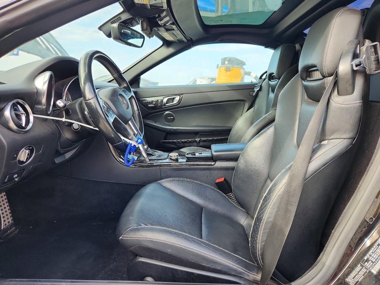 2015 MERCEDES-BENZ SLK 250 photo 7
