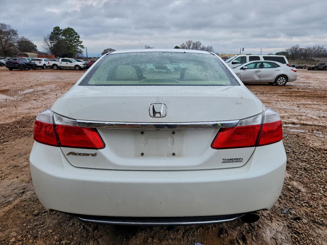 2013 HONDA ACCORD LX photo 6