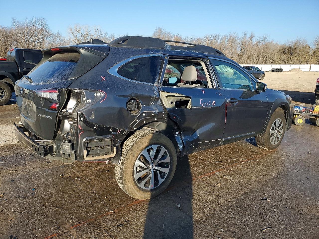 2025 SUBARU OUTBACK PREMIUM photo 3