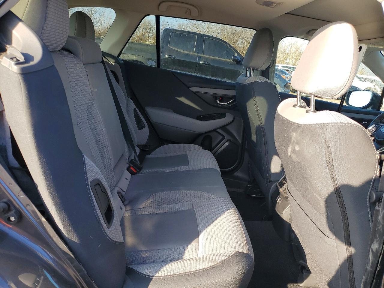 2025 SUBARU OUTBACK PREMIUM photo 11