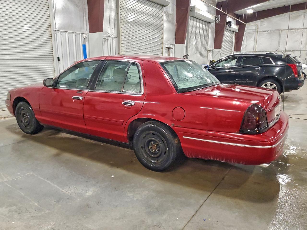 2003 FORD CROWN VICTORIA photo 2