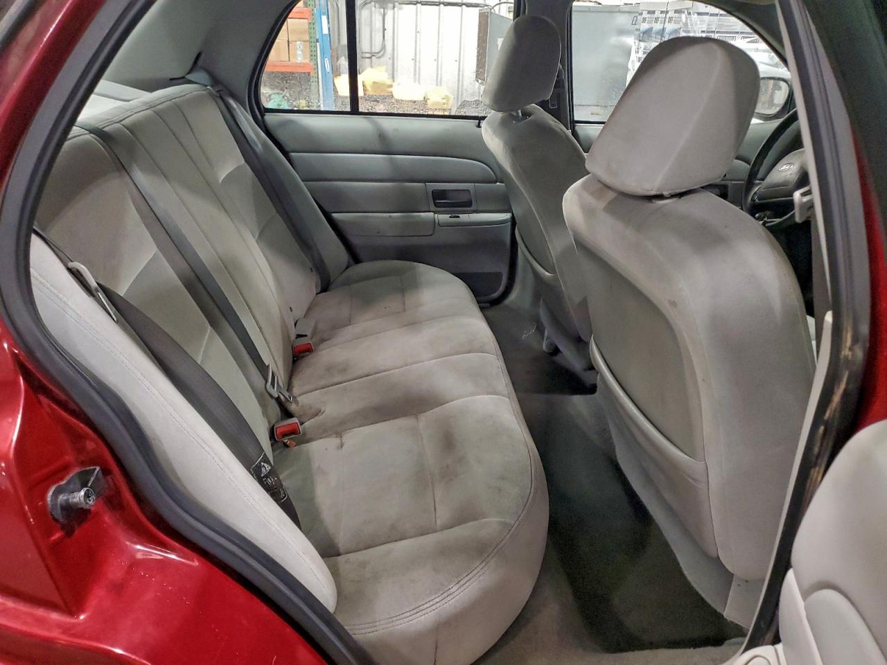 2003 FORD CROWN VICTORIA photo 10