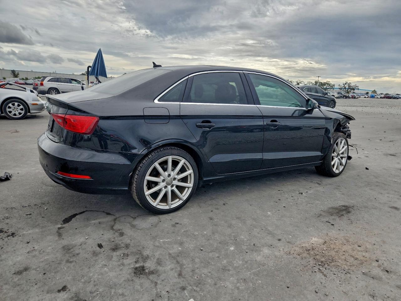 2015 AUDI A3 PREMIUM PLUS photo 3