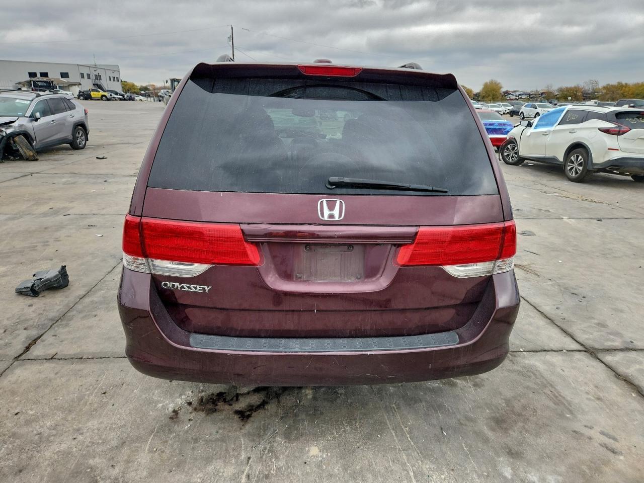 2010 HONDA ODYSSEY EXL photo 6
