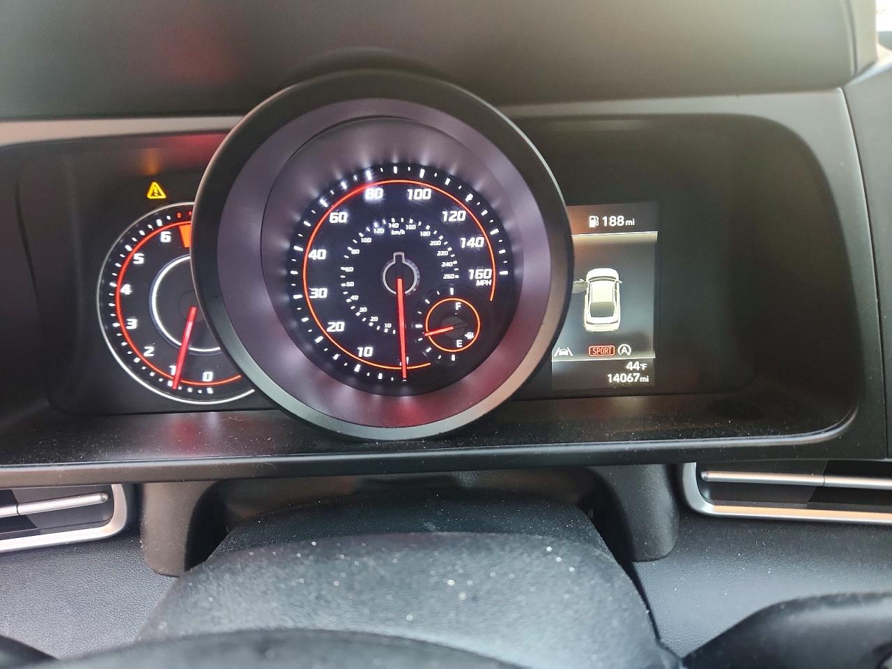 2023 HYUNDAI ELANTRA SE photo 17