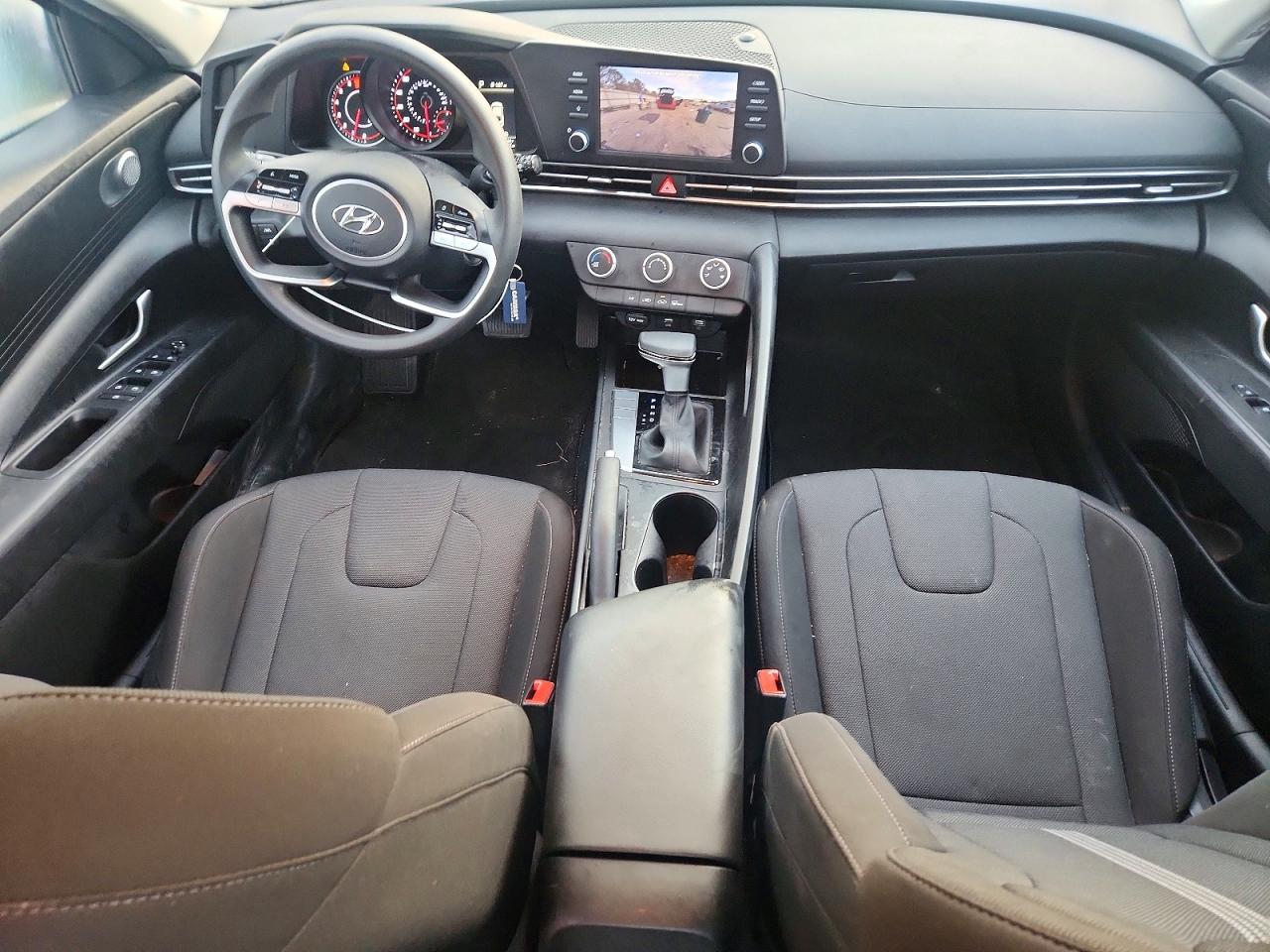 2023 HYUNDAI ELANTRA SE photo 15