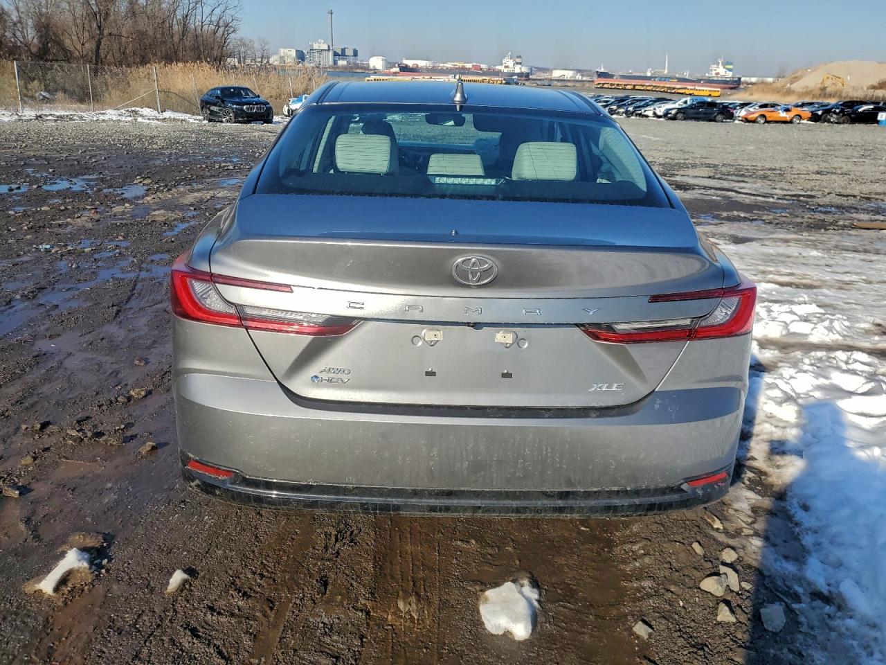 2025 TOYOTA CAMRY XSE photo 6