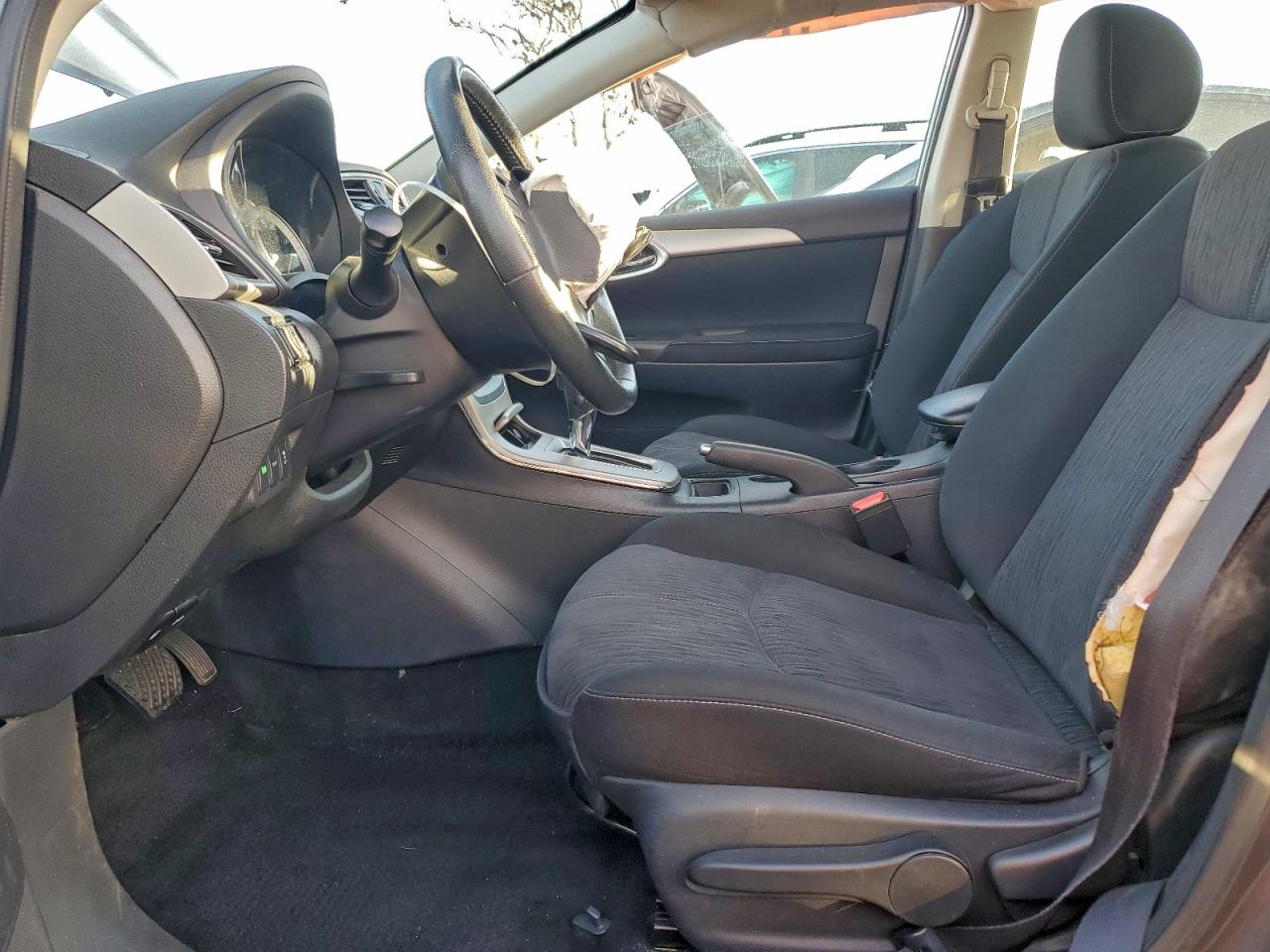 2015 NISSAN SENTRA S photo 7
