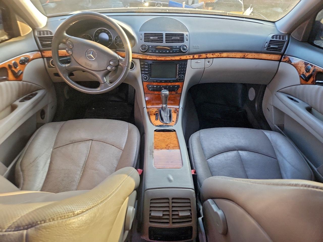2007 MERCEDES-BENZ E 550 4MATIC photo 8