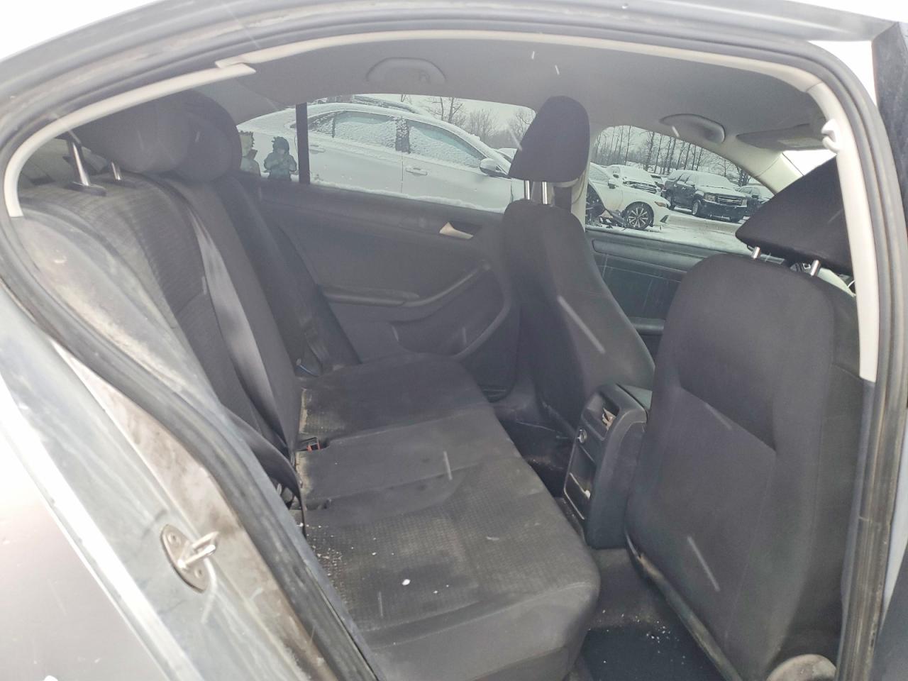 2015 VOLKSWAGEN JETTA BASE photo 10