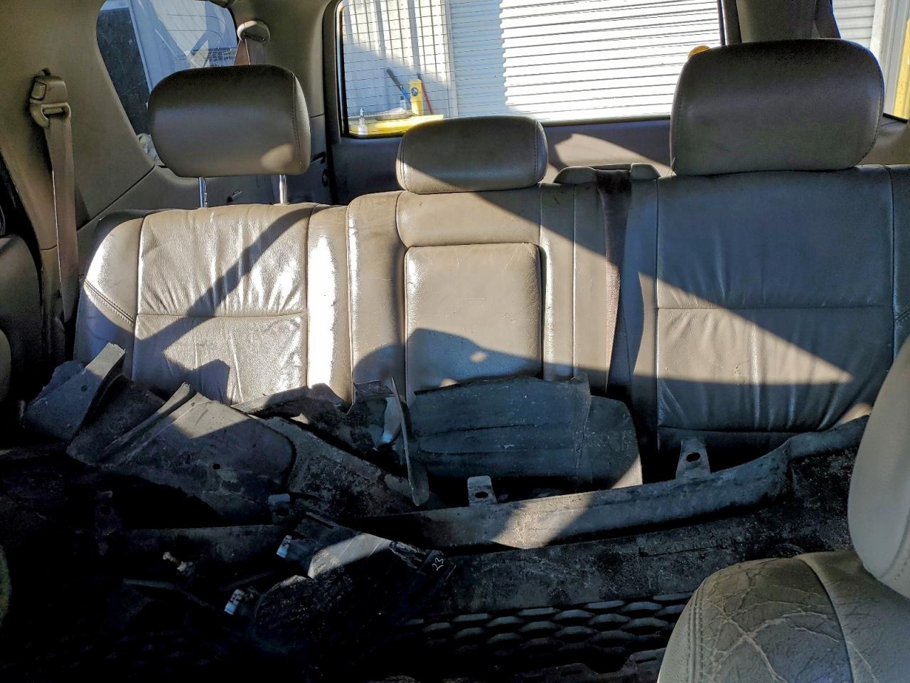 2003 TOYOTA SEQUOIA LIMITED photo 19