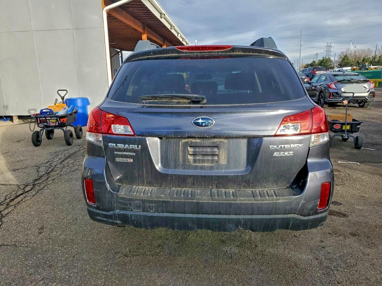 2012 SUBARU OUTBACK 2.5I PREMIUM photo 6