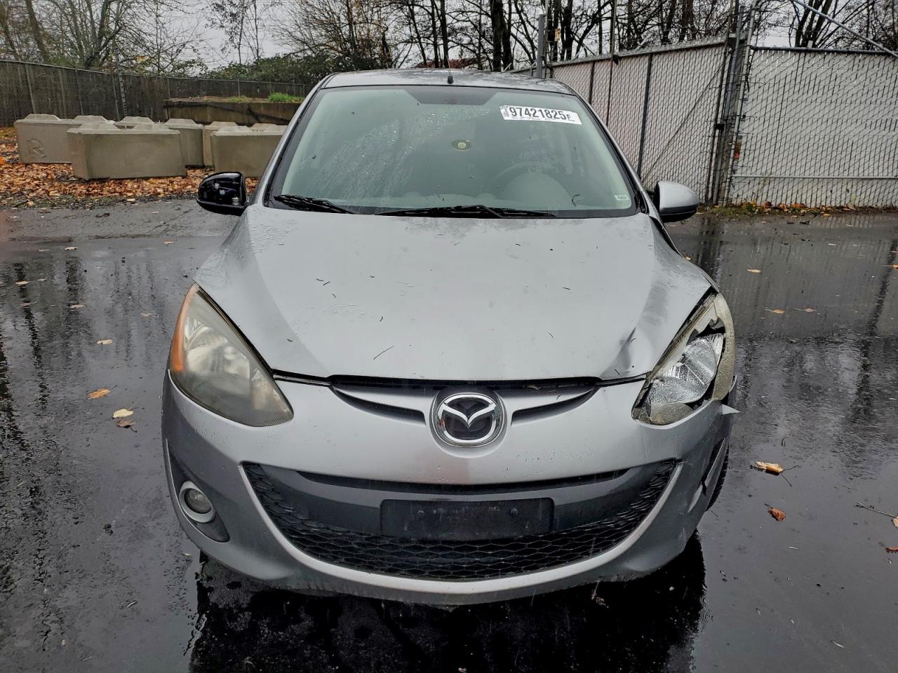 2012 MAZDA MAZDA2 photo 5