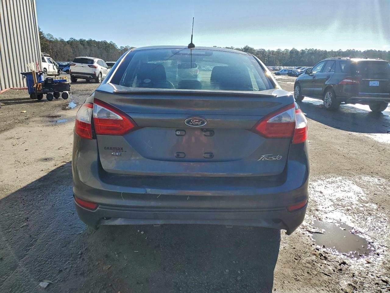 2019 FORD FIESTA SE photo 11