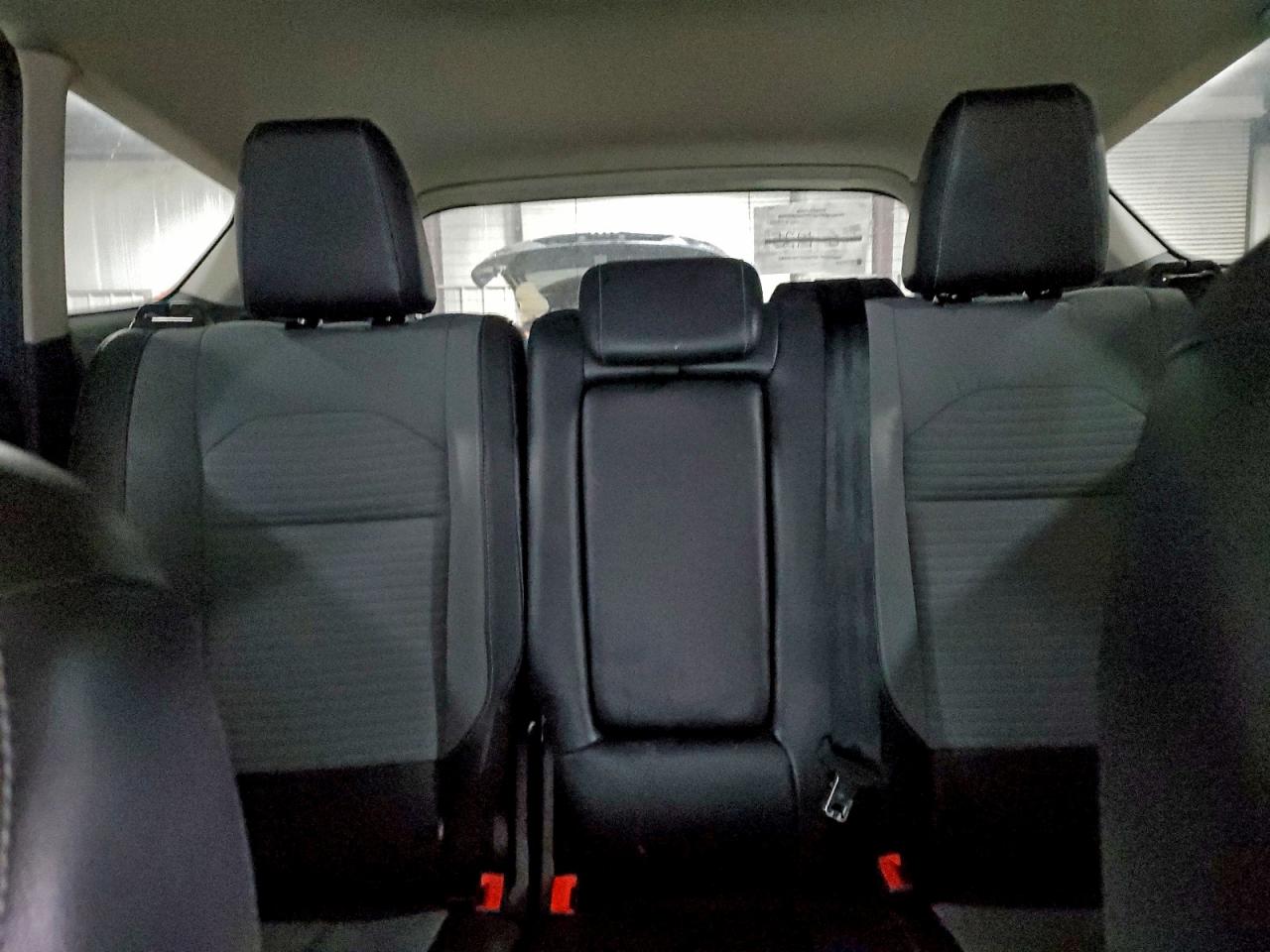 2017 FORD ESCAPE TITANIUM photo 10