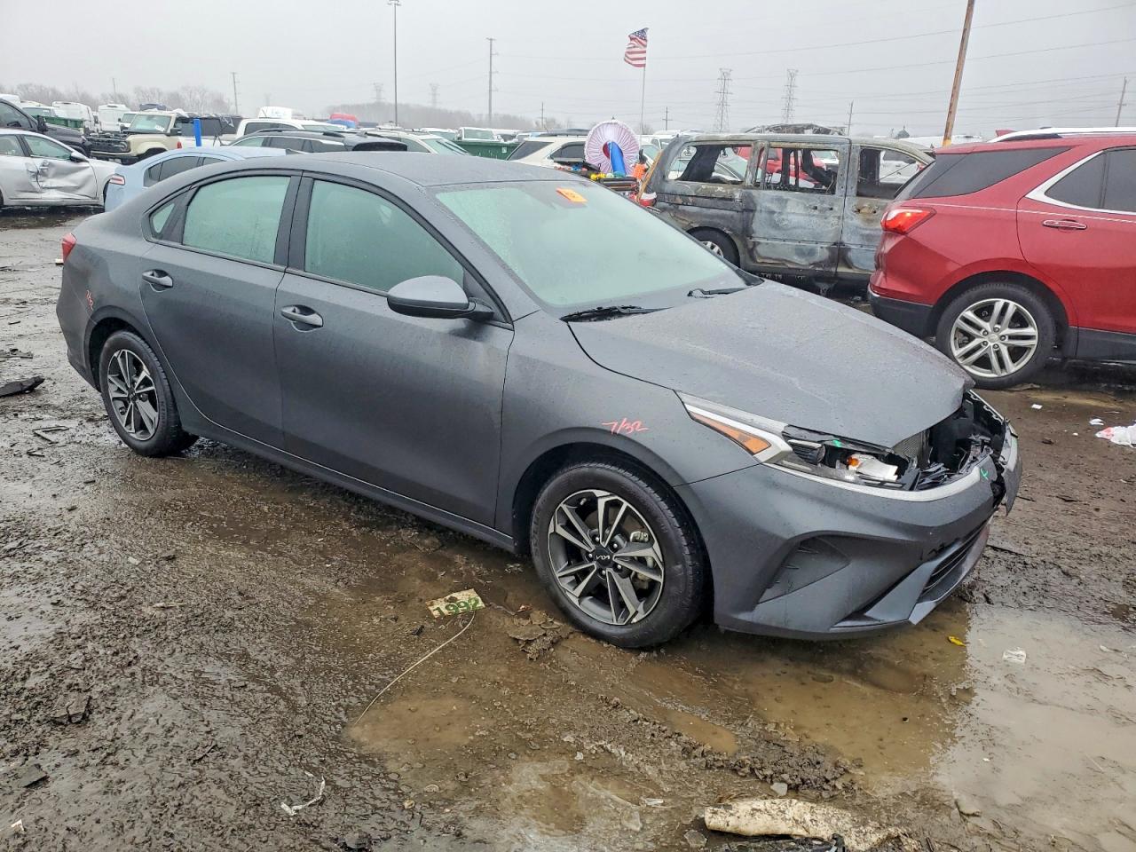 2024 KIA FORTE LX photo 4