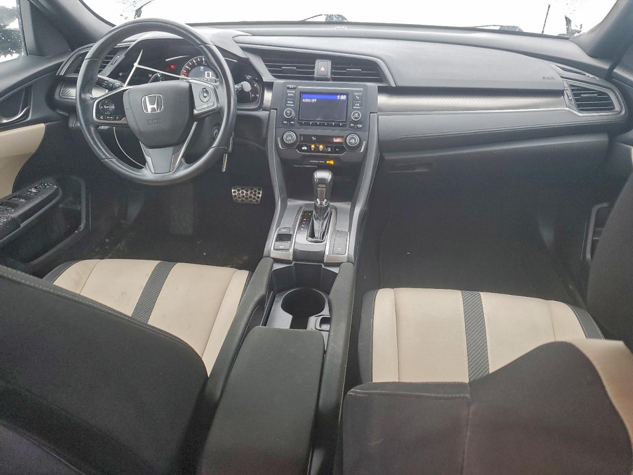 2017 HONDA CIVIC SPORT photo 8