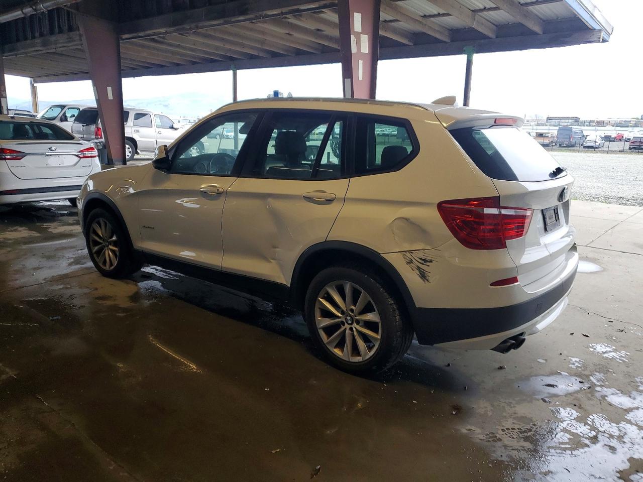 2013 BMW X3 XDRIVE28I photo 2