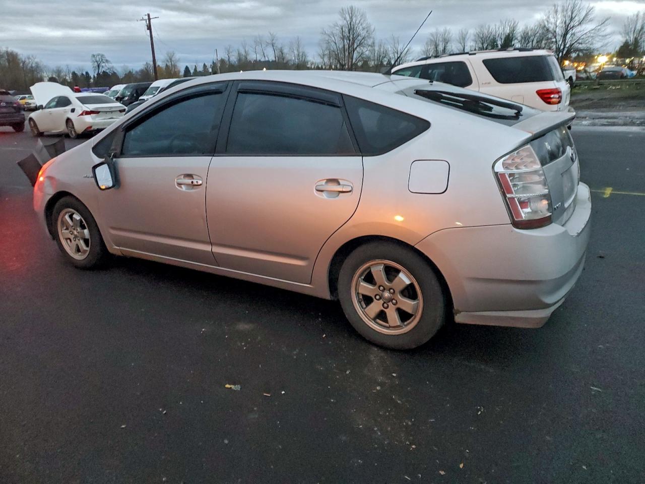 2007 TOYOTA PRIUS photo 2