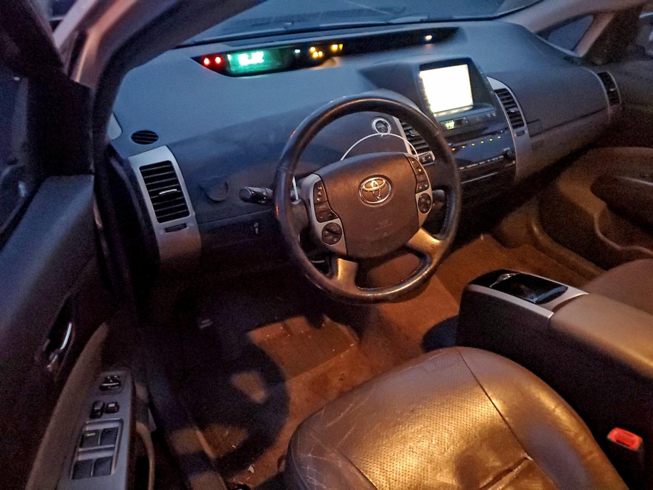 2007 TOYOTA PRIUS photo 8