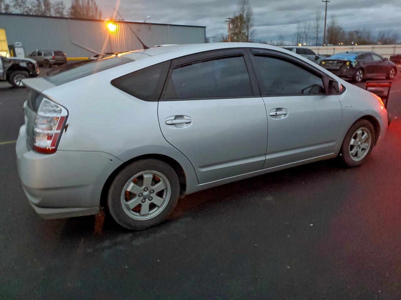 2007 TOYOTA PRIUS photo 3