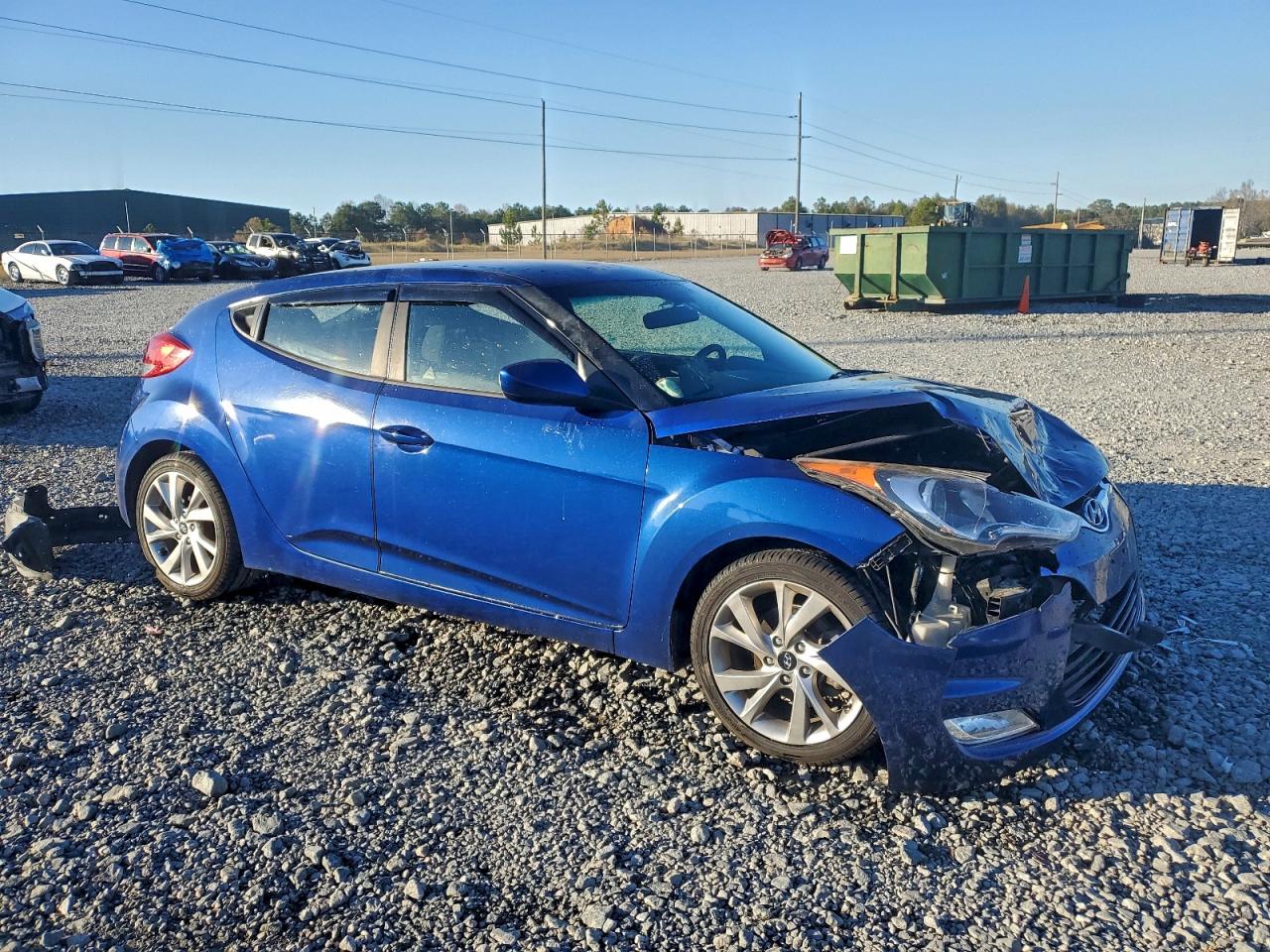 2017 HYUNDAI VELOSTER BASE photo 4