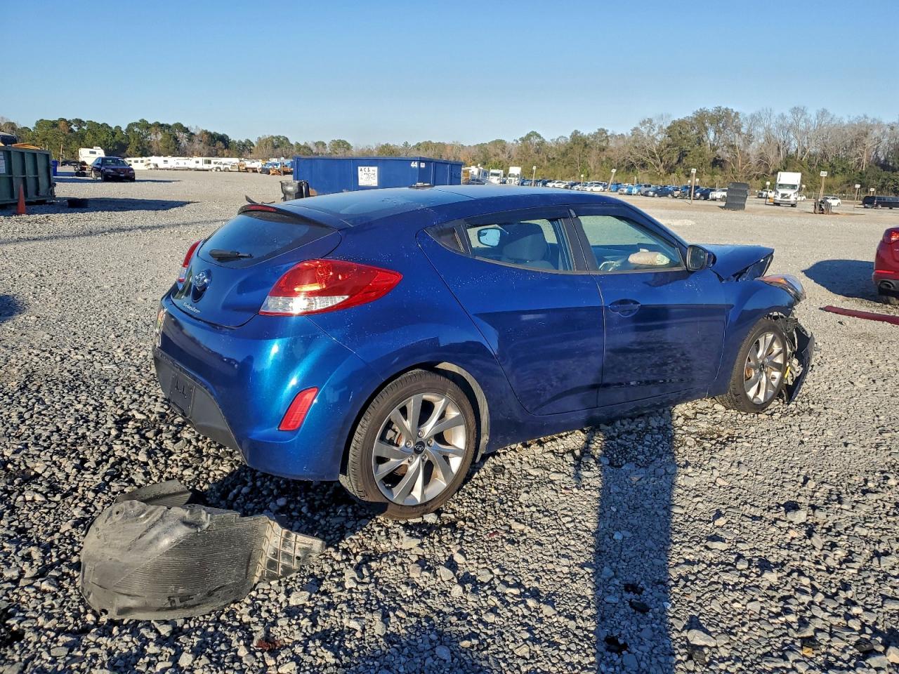 2017 HYUNDAI VELOSTER BASE photo 3
