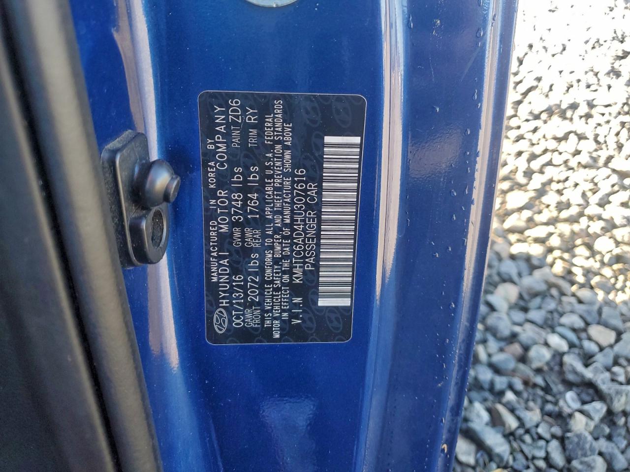 2017 HYUNDAI VELOSTER BASE photo 13
